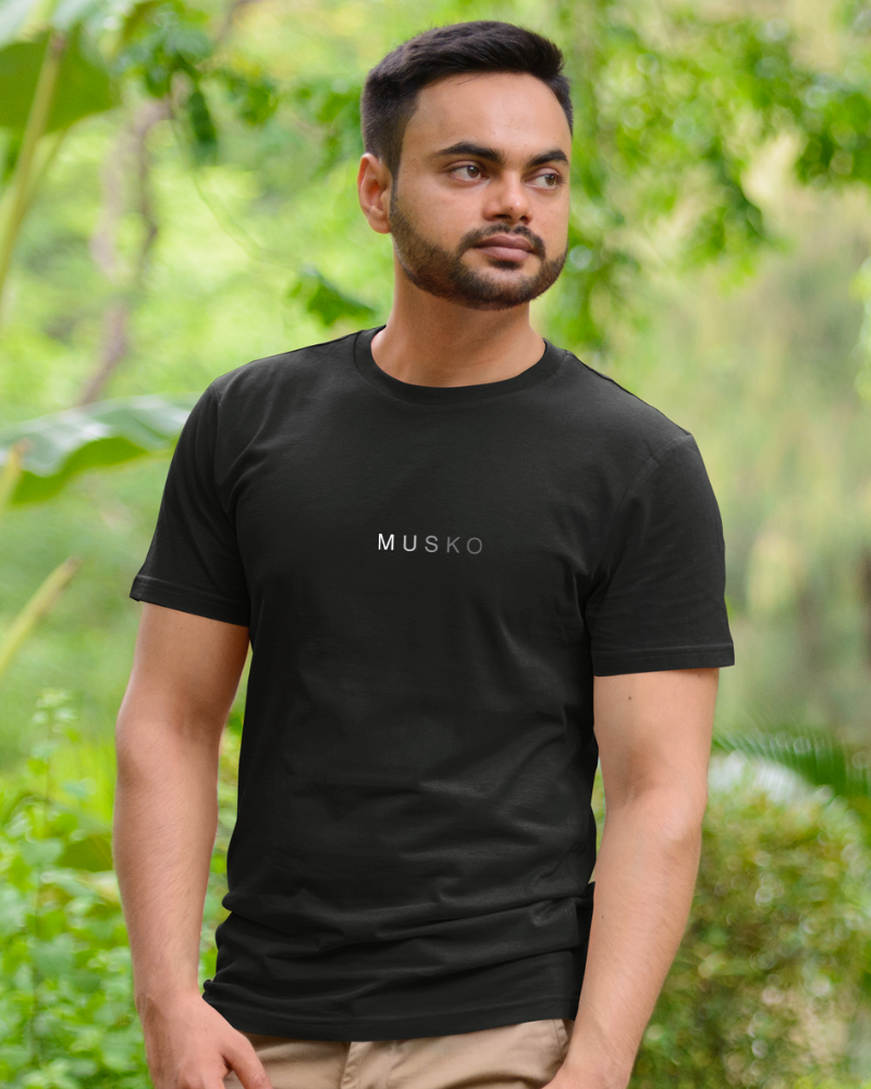 Musko Minimal Unisex T-shirt Black